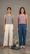 K 812 Vol 2 By Naisha Cotton Printed Reversible Ladies Crop Tops